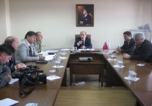 Valilikte  seçim güvenliği zirvesi